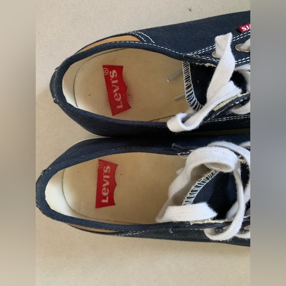 Levis canvas sneakers size 8 - Picture 9 of 9